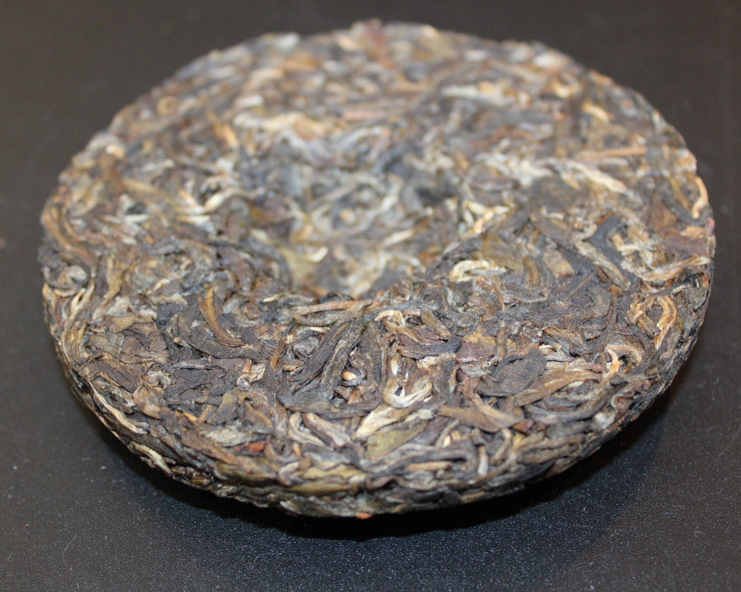 2018 Farmer Leaf Spring Single Trees Jingmai Gu Shu 100g Cake
