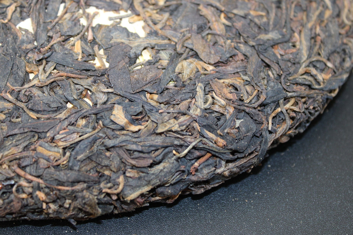 2004 Bi Yun Hao Yiwu Ancient Arbor