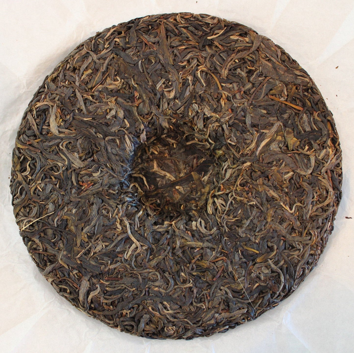2022 Spring Farmer Leaf Tea Nuo Gu Wan Gu Shu